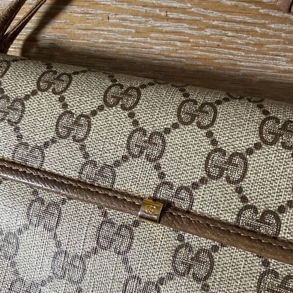 GUCCI Vintage Beige and Brown Crossbody Bag - Picture 7 of 15
